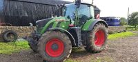 Fendt 722 Vario Gen 6 4wd tractor, Power Plus setting 2, front linkage, cab & front suspension, 4 double acting electric SCVs, additional tool box, 55kph Vario gearbox, 710/70R38 & 600/65R28 Trelleborg tyres. Manufacturer's warranty to 26.05.26 or 6000 h - 3