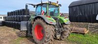 Fendt 722 Vario Gen 6 4wd tractor, Power Plus setting 2, front linkage, cab & front suspension, 4 double acting electric SCVs, additional tool box, 55kph Vario gearbox, 710/70R38 & 600/65R28 Trelleborg tyres. Manufacturer's warranty to 26.05.26 or 6000 h - 5