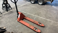 Pallet pump truck - 2