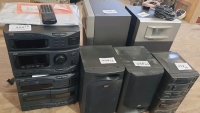 JVC stereo system anJVC stereo system an JVC stereo system and speakers