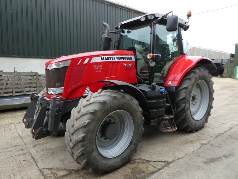 Massey Ferguson 7620 Dyna-VT tractor, 50kph gearbox, front linkage ...