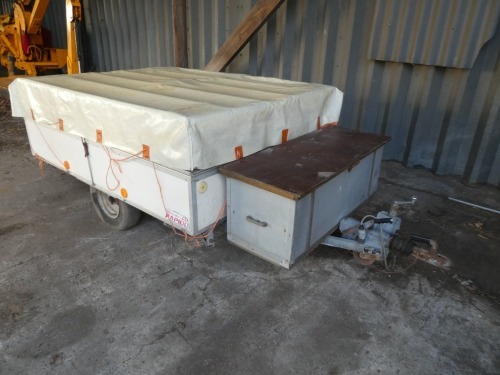 Rapido pop-up camping trailer