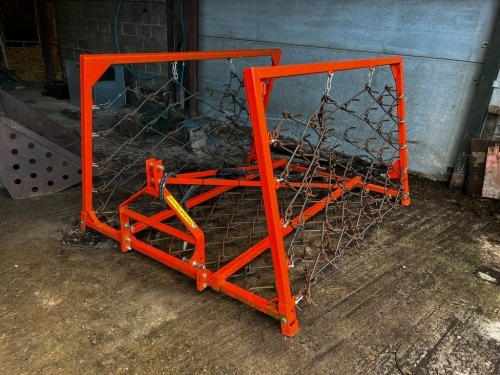 2022 Hackett hydraulic folding chain harrows, approx 16ft, very good condition