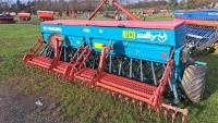 Reco Sulky 4m gc tramline seed drill.(1994). Very good order includes tramlining, control box and book , hydraulic pre em and bout markers.
