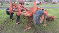 Massey Ferguson 7-leg subsoiler c/w hydraulic packer