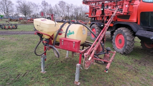 Hardi Boss demount sprayer 400L tank 6M booms