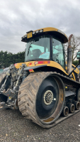 Challenger MT765C tractor, Caterpillar 8.8l 6-cylinder engine, no Ad-Blu, RTK real time Kinematic positioning, Essentials GPS Roaming kit (licence needs renewal), 4 spools, hands free cab dig, electric mirrors, climate control, full leather seats, console - 3