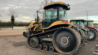 Challenger MT765C tractor, Caterpillar 8.8l 6-cylinder engine, no Ad-Blu, RTK real time Kinematic positioning, Essentials GPS Roaming kit (licence needs renewal), 4 spools, hands free cab dig, electric mirrors, climate control, full leather seats, console - 6