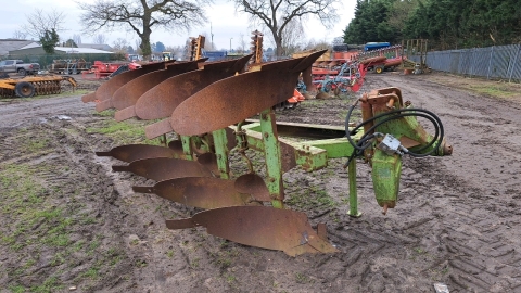 Dowdeswell 4F rigid plough
