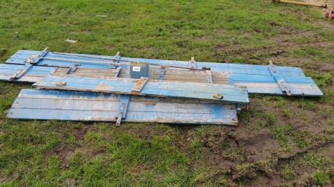 Trailer sides and back door excellent condition