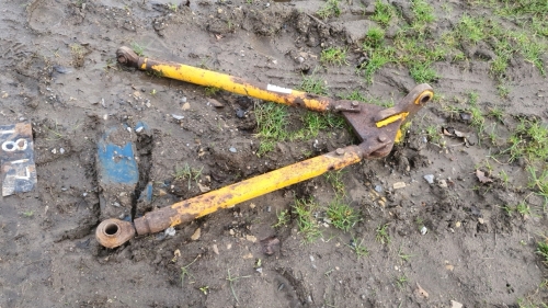 Bomford hedge cutter stabilisers