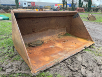 Matbro bucket