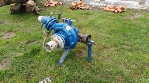 Bauer tractor mounted water pump and slurry pump