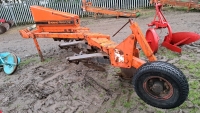 Howard 4 leg para plough - 3