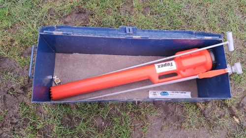 Talunex/Phostoxin applicator c/w steel security box