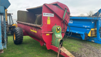 Marshall 15.5 cube muck spreader