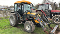 JCB 354 4wd tractor and power loader c/w bucket, turf tyres, 4000 hours - V5 in office