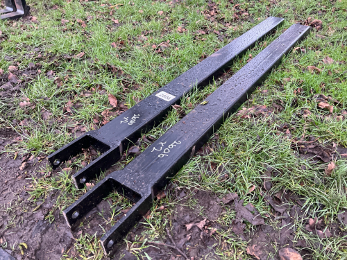 Pair of new 6ft pallet fork extension tines