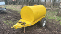 Water bowser, towable, c/w tap