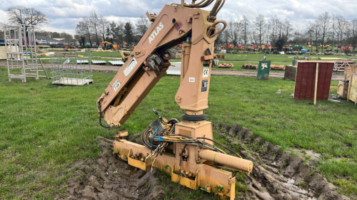 Atlas hiab crane