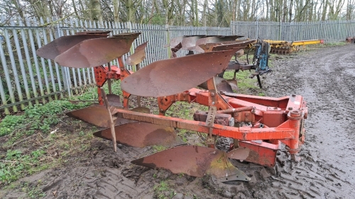 Kverneland 4F plough for spares