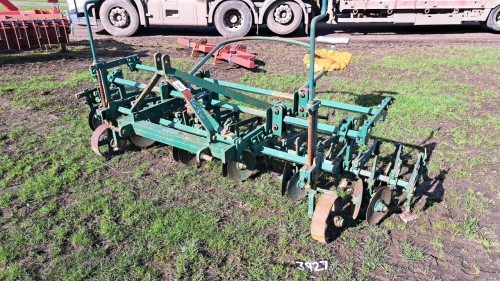 Leverton/Nuffield 6 row steering hoe 1 owner with booklets