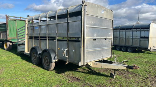 Ifor Williams cattle trailer with sheep decks and divider gates