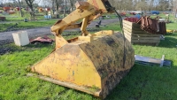 Dumper body c/w tipping frame - 3