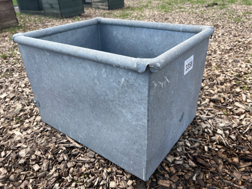 600mm new galvanised water trough