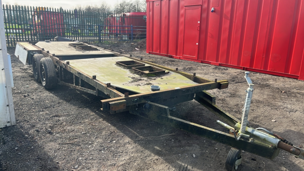 Twin axle toilet trailer chassis 5.9m long x 2.2m wide | York Machinery ...