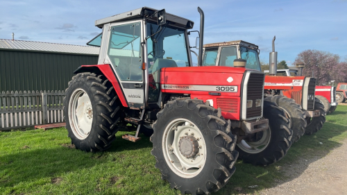 Massey Ferguson 3095, M235UCT, with V5, 6250Hrs