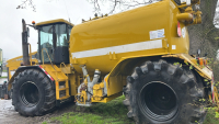 Terra Gator 2104 self-propelled slurry tanker with rear linkage, new gearbox fitted in 2022, 7177hrs, 1050 tyres, SH51 HTK. - 3