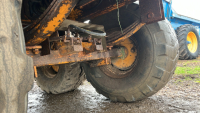 Richard Western rear discharge spreader, vertical beaters, twin axles, 1999, 16T capacity, in working condition - 6