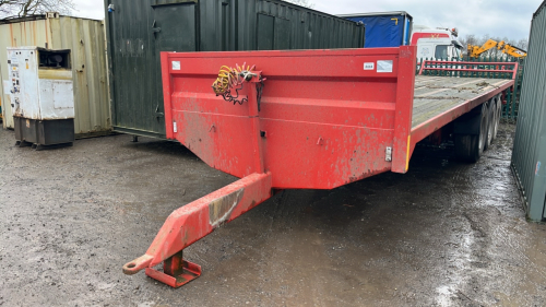 32ft tri-axle artic James Barraclough trailer conversion, air brakes