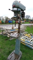 Industrial pillar drill