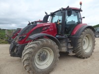 Valtra T174 4wd tractor c/w front linkage, 50km/hr, front & cab suspension, 560/65R42 & 540/65R30, premium lights, 2340 hours YX18 EAE