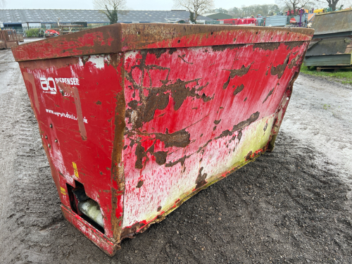 Ag sawdust dispenser, good working order