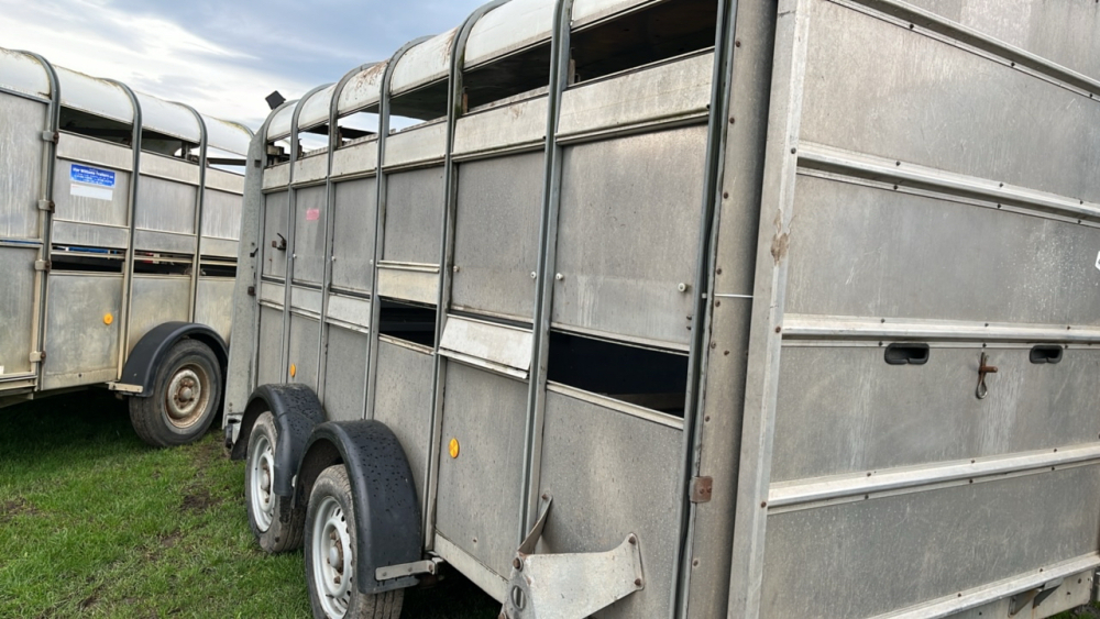 Ifor Williams TA510-12 cattle trailer with decks | York Machinery Sale ...