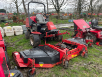 Toro out front mower with 10ft cutting deck, good engine, been stood a while - 2