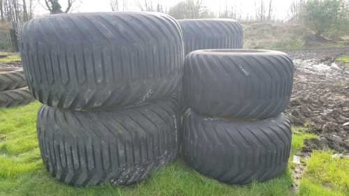 Set 4 turf wheels 710-45-26.5/850-50-30.5