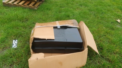 Massey Ferguson 265/275/290 unused fuel tank