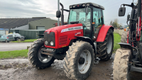 Massey Ferguson 5465 tractor, Dyna 4 gearbox, 2007, 2 spools, air conditioning, straight tractor, approx 7900 hours
