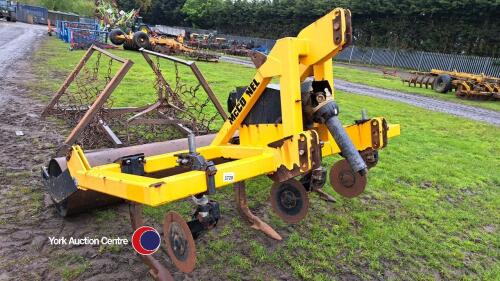 McConnel 3 leg grassland Shakerator