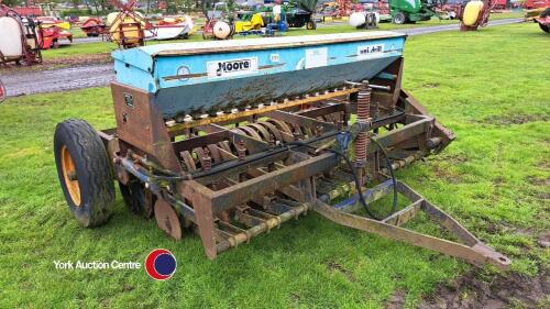 Moores 2.4m Unidrill