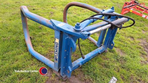 Fleming soft hands bale squeeze