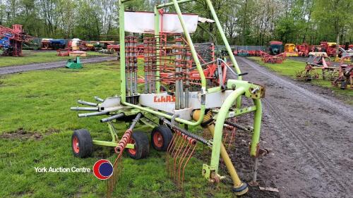 Claas Liner 430S rake