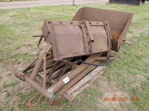 Cameron Gardner rear loader