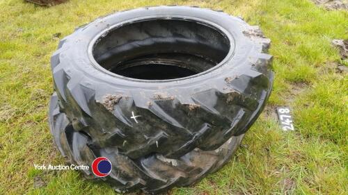 2 x 60% 12.4/11/28 tractor tyres