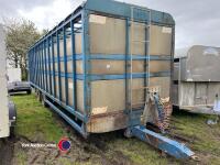 JPM 30ft livestock trailer, 2 doors, high speed axles, air and oil brakes, tested every year, 2013