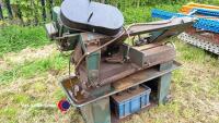 Spaldings 12' metal band saw - 2